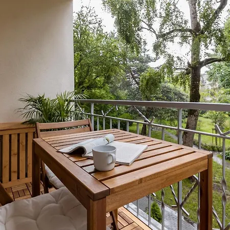 Bright Kasprzaka Wola Near Metro Station By Renters Apartamento *