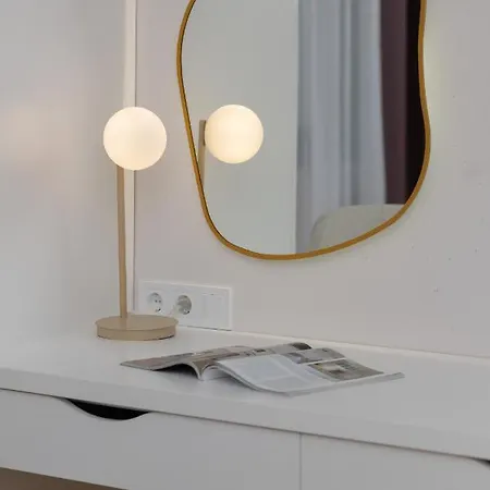 Bright Kasprzaka Wola Near Metro Station By Renters Apartamento