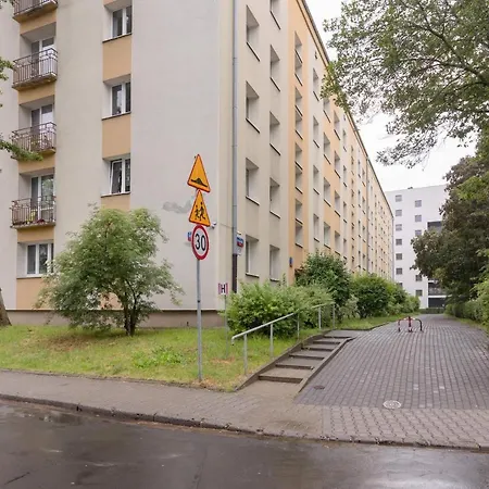 Bright Kasprzaka Wola Near Metro Station By Renters Apartment *